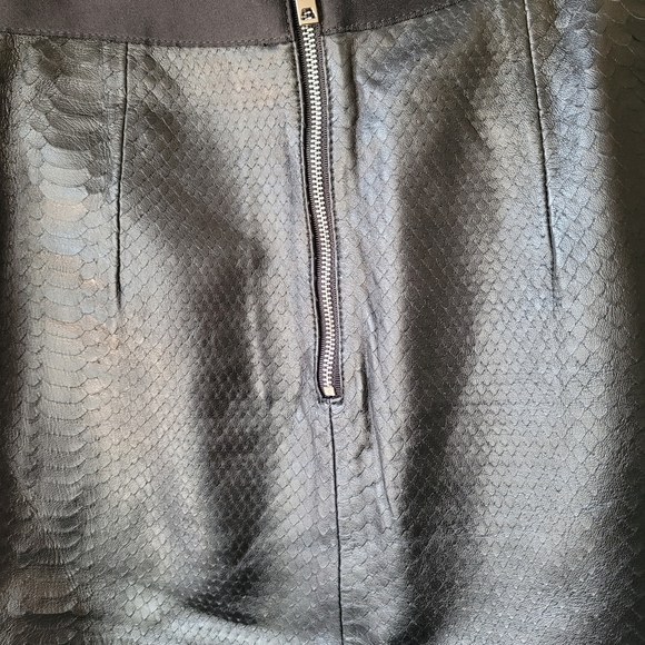 Giambattista Valli & H&M Leather Mini Skirt - Picture 4 of 4